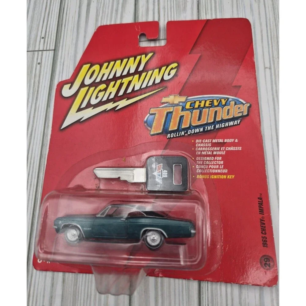 Johnny Lightning Lot 2 1:64 Poker Series 33 Ford Delivery & Chevy Thunder NIP